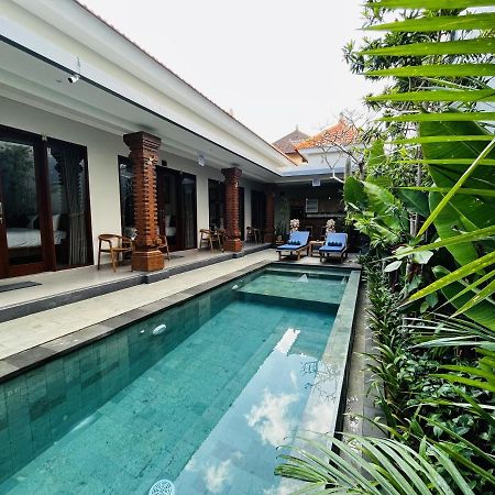 Cecillia Guesthouse Canggu Экстерьер фото